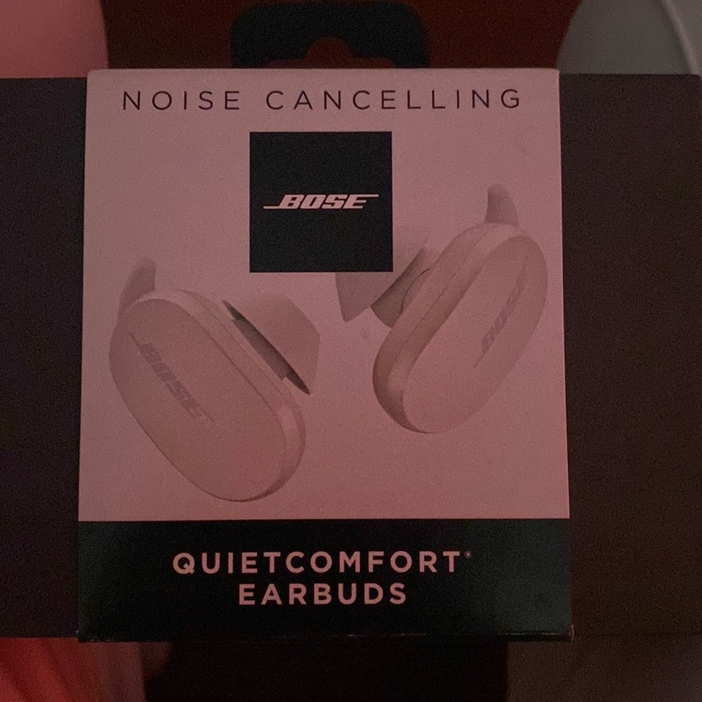 BOSE quiet comfort earbuds